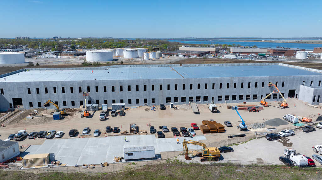 CenterPoint Logistics Center - Construction