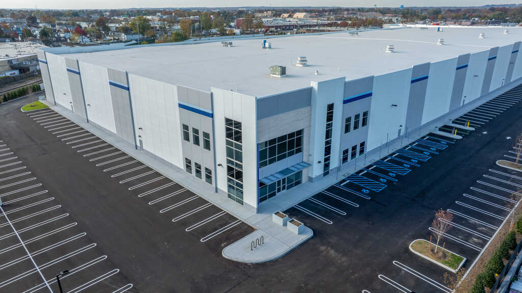 Nassau Logistics Center - Exterior